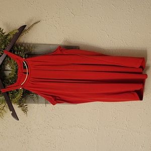 Dressy tank with key hole back